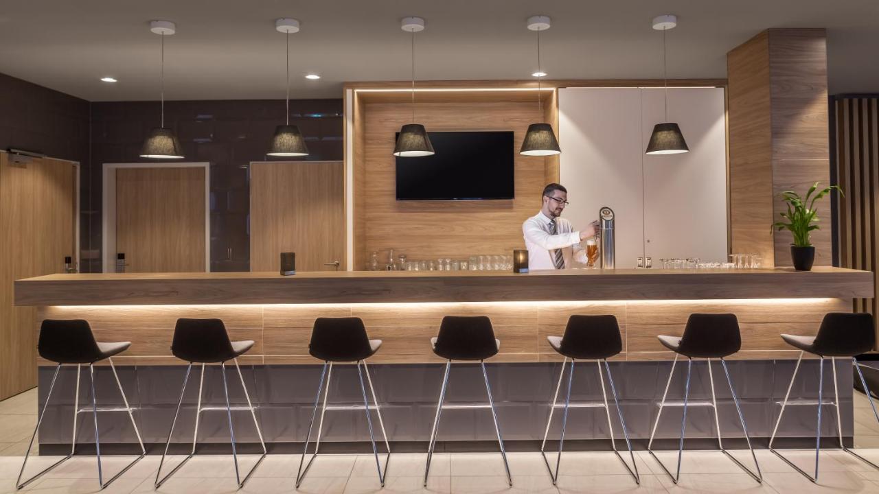 Holiday Inn Express - Munich North By Ihg Εξωτερικό φωτογραφία