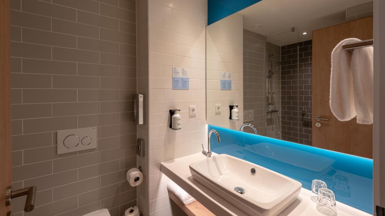 Holiday Inn Express - Munich North By Ihg Εξωτερικό φωτογραφία