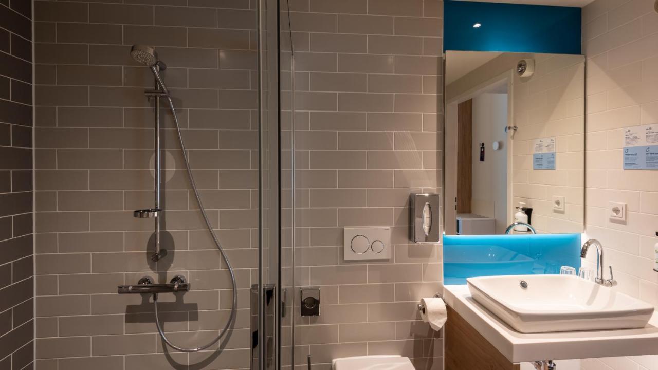 Holiday Inn Express - Munich North By Ihg Εξωτερικό φωτογραφία