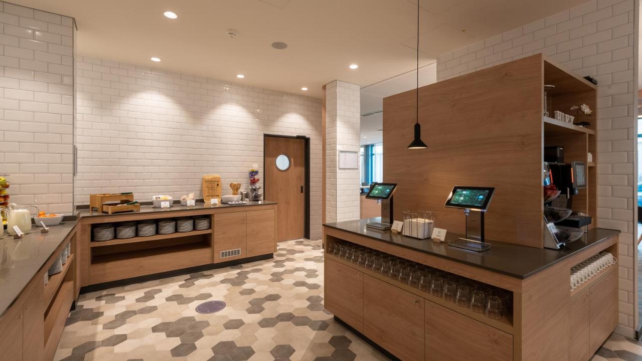 Holiday Inn Express - Munich North By Ihg Εξωτερικό φωτογραφία